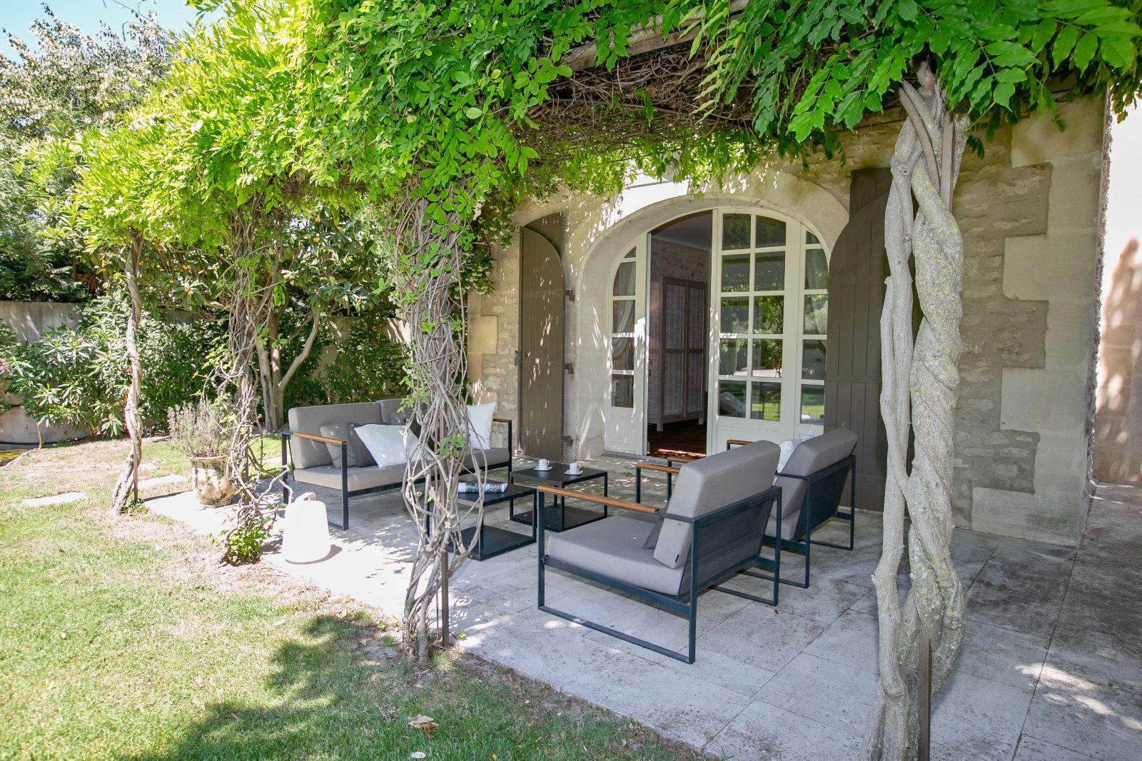 Outdoor Living at Mas Peyre in Provence 