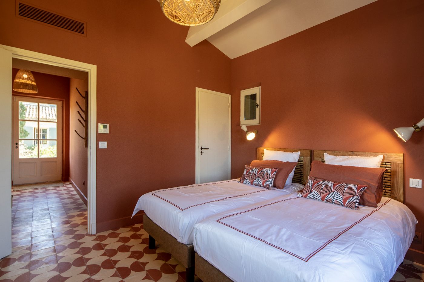 A twin bedroom at Mas Roch.