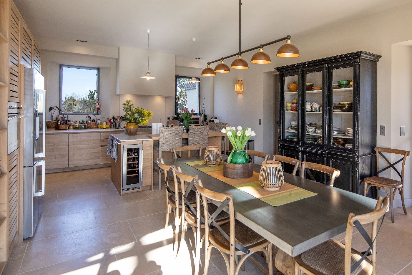 The dining space at Mas Roch.