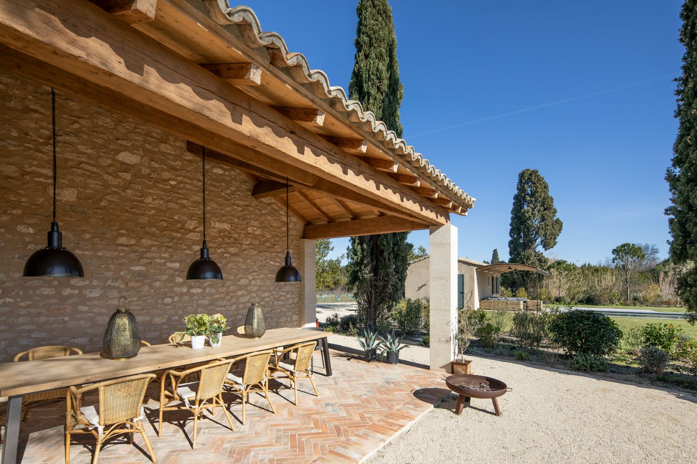 Outdoor dining at Mas Roch.