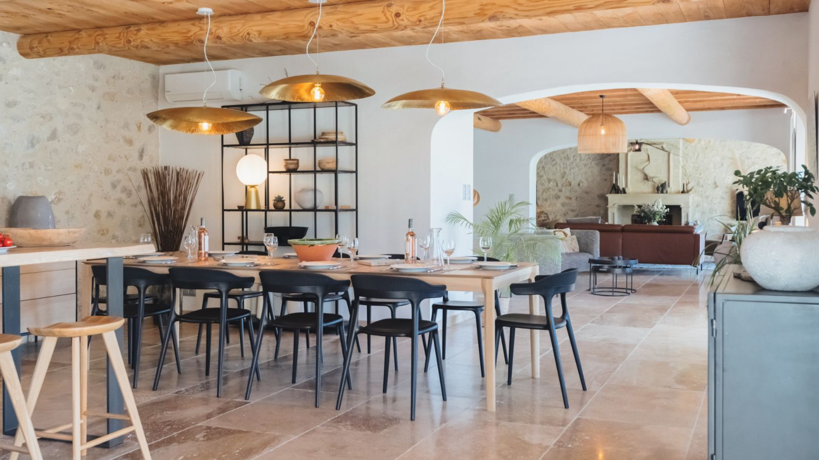 Dining at Villa Les Alpilles in Provence