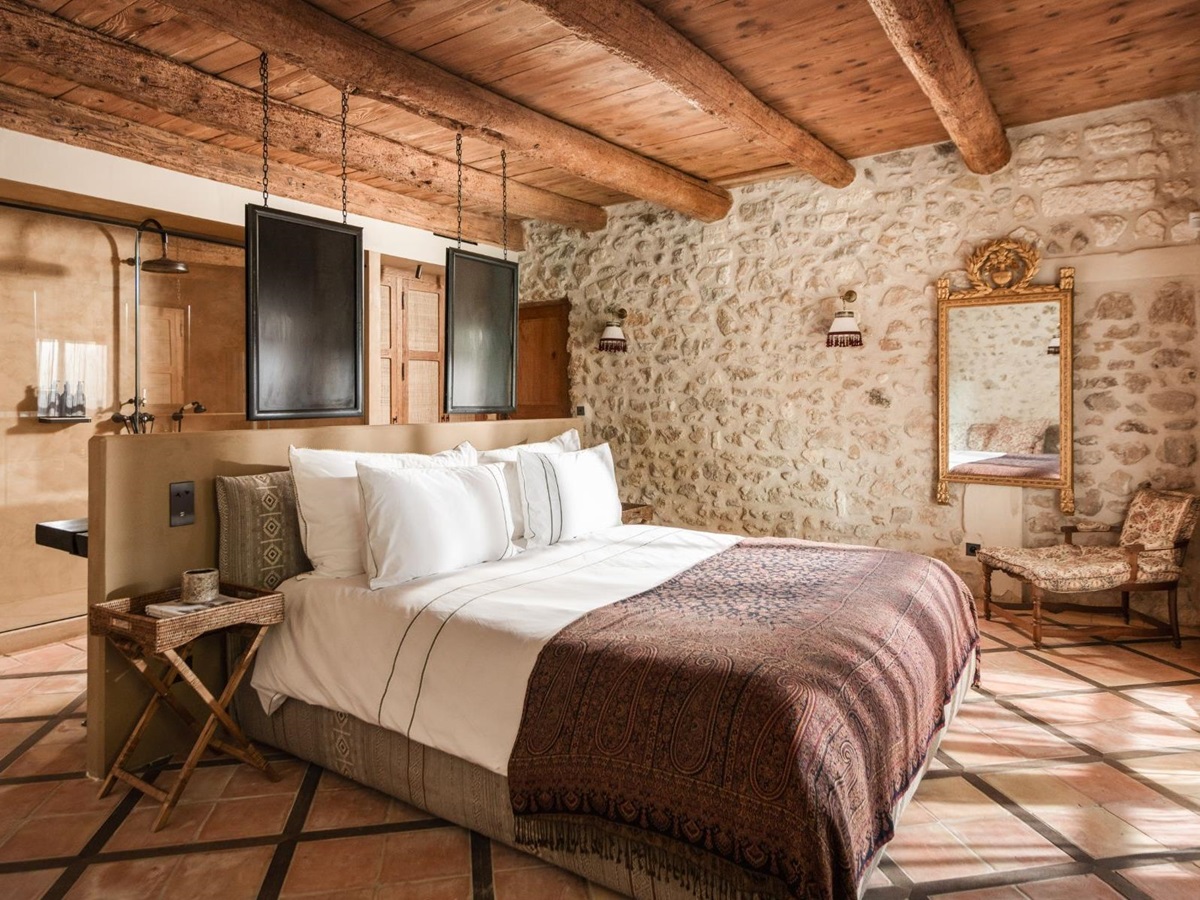 Bedroom 2 at Villa Mouries in Provence