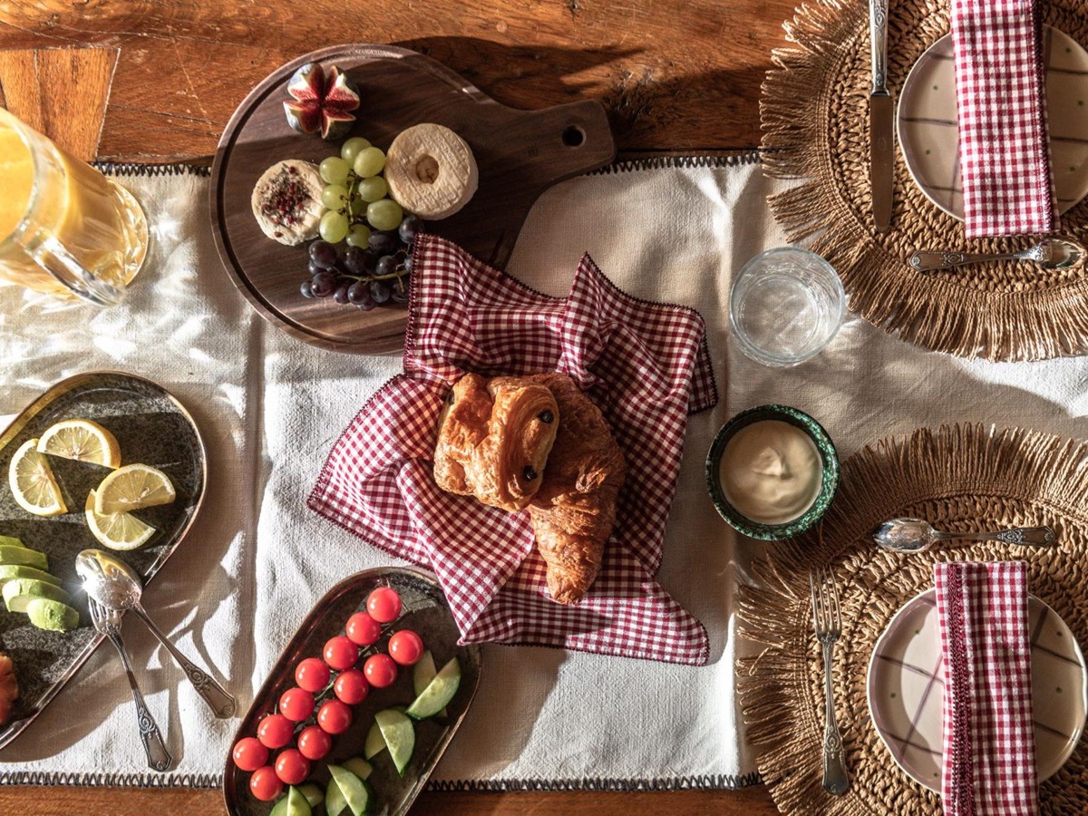 Breakfast at Villa Mouries in Provence