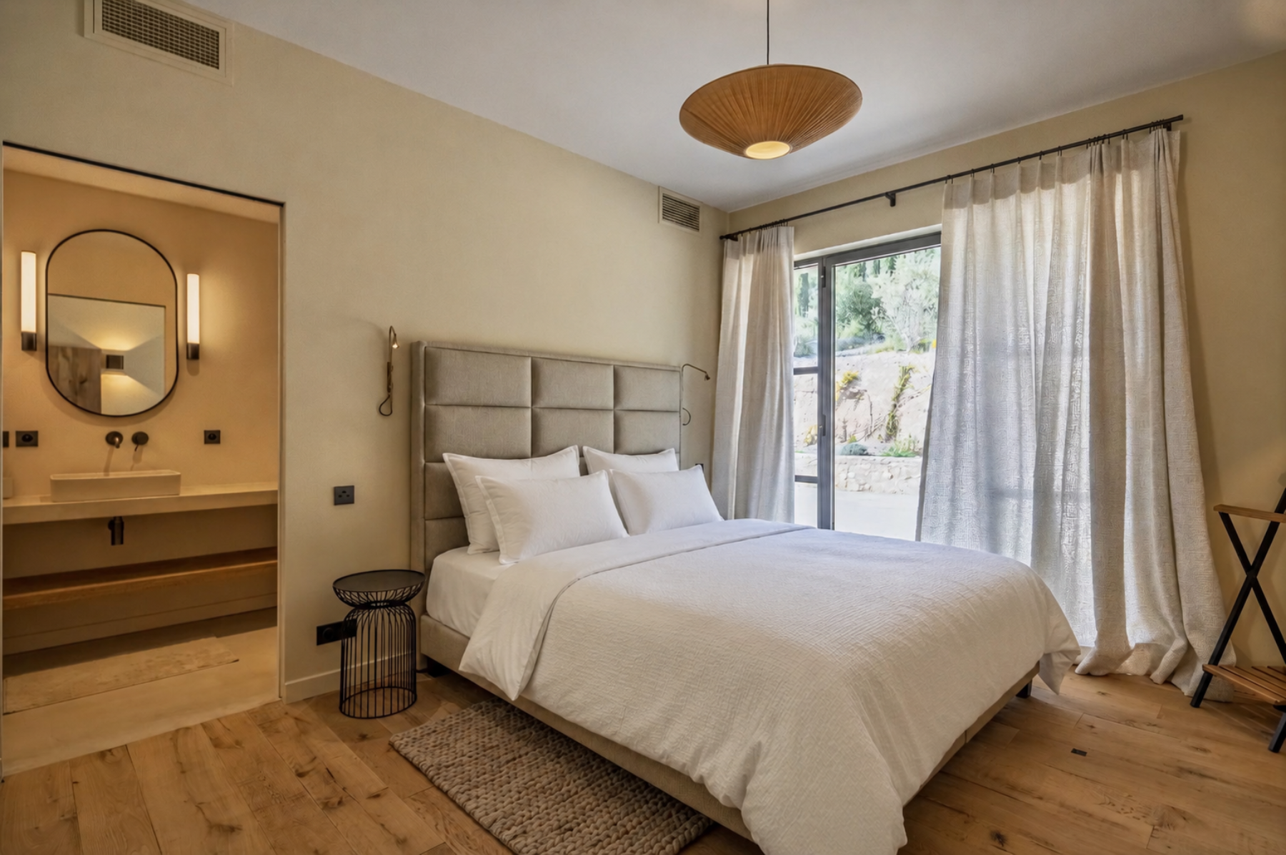 Bedroom at Villa Olivier in Provence
