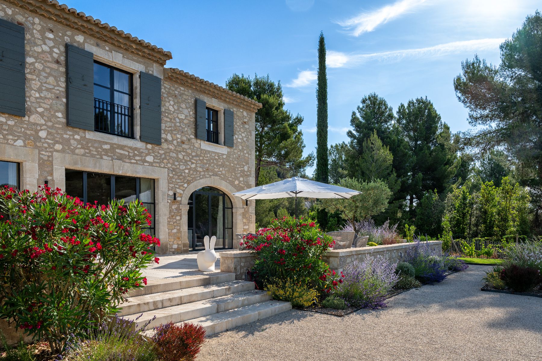 Entrance at Villa Olivier in Provence