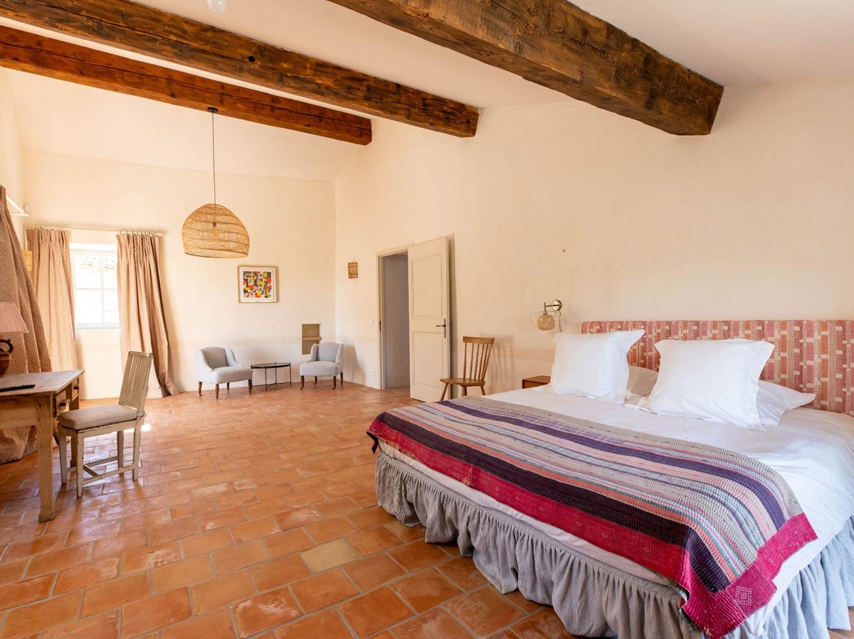 Le Mas de Sinety double bedroom at Villa Thyme