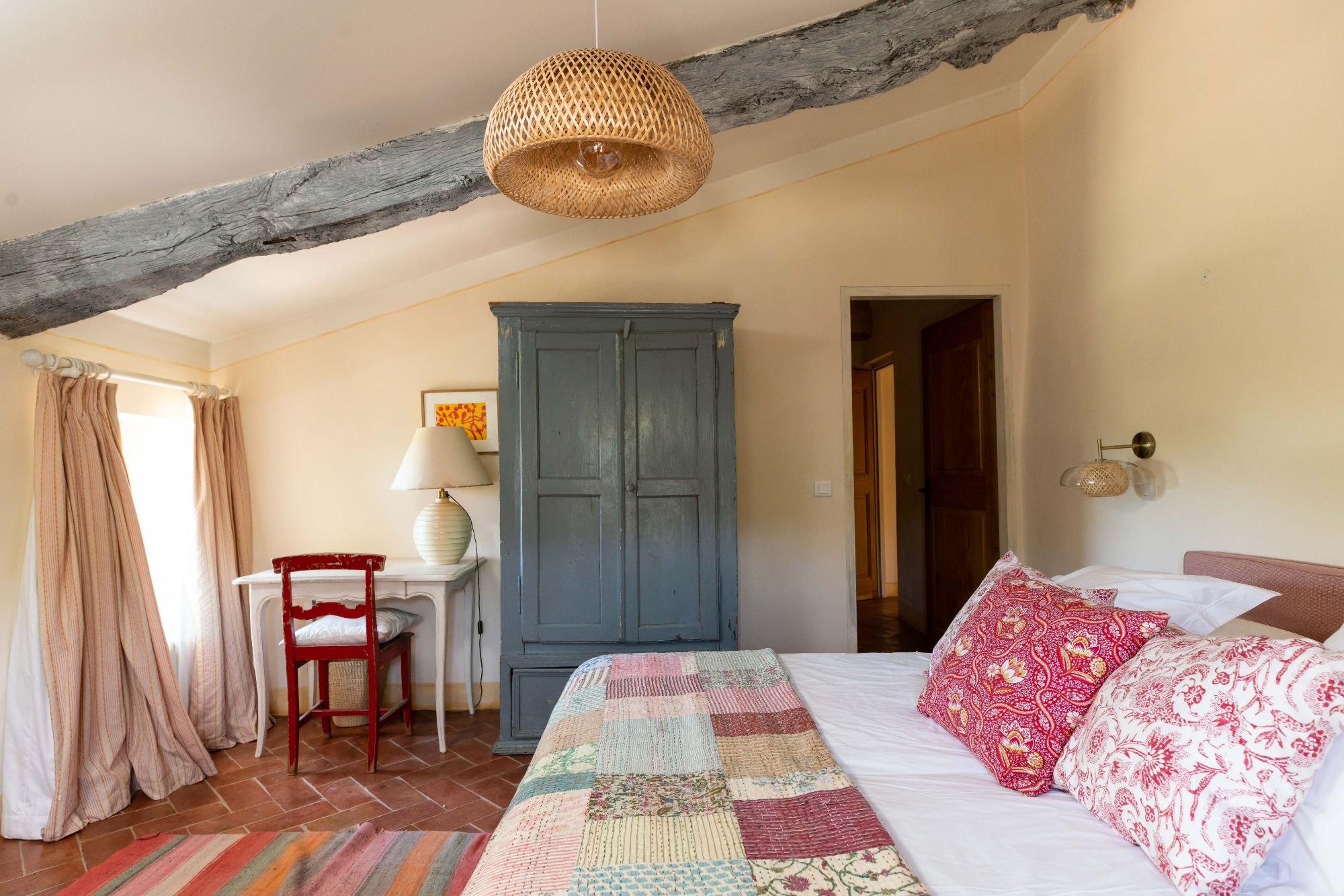 Maison Basse double bedroom at Villa Thyme