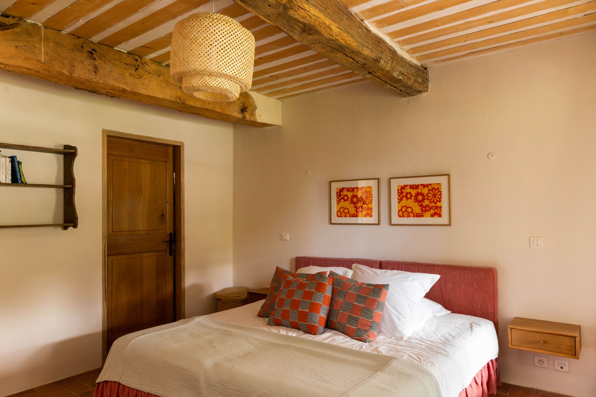 Maison Basse double bedroom at Villa Thyme