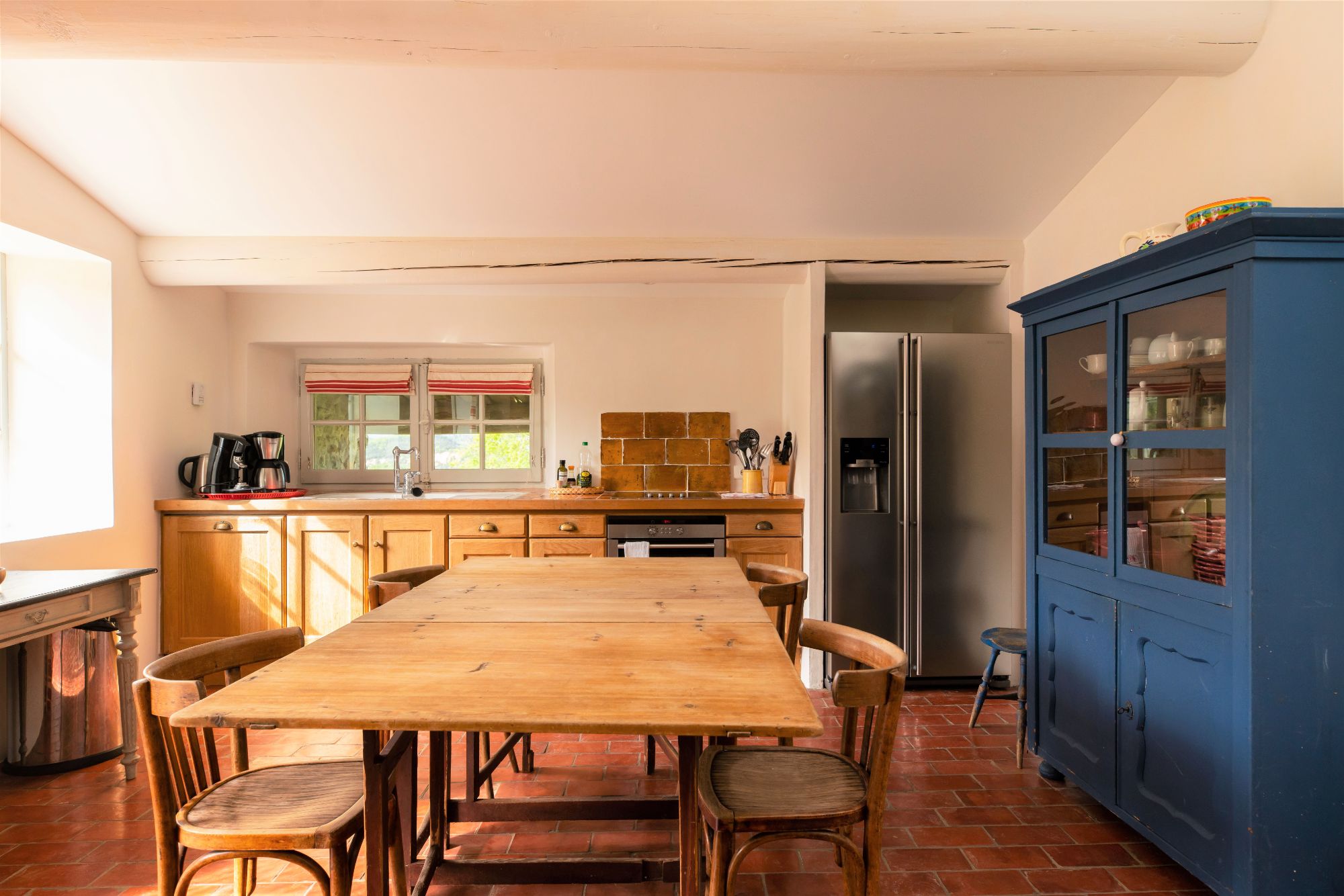 Maison Basse kitchen at Villa Thyme