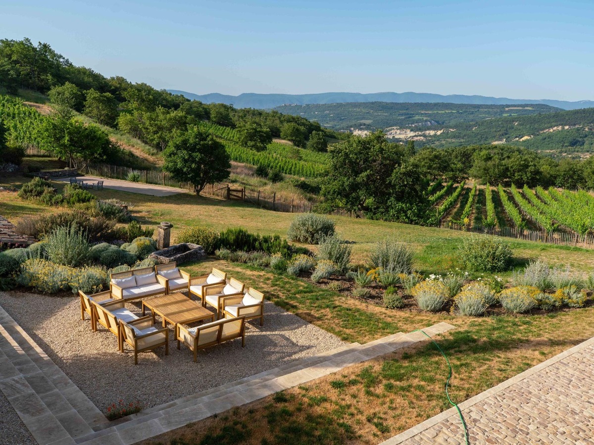 Outdoor dining terrace at Villa Thyme