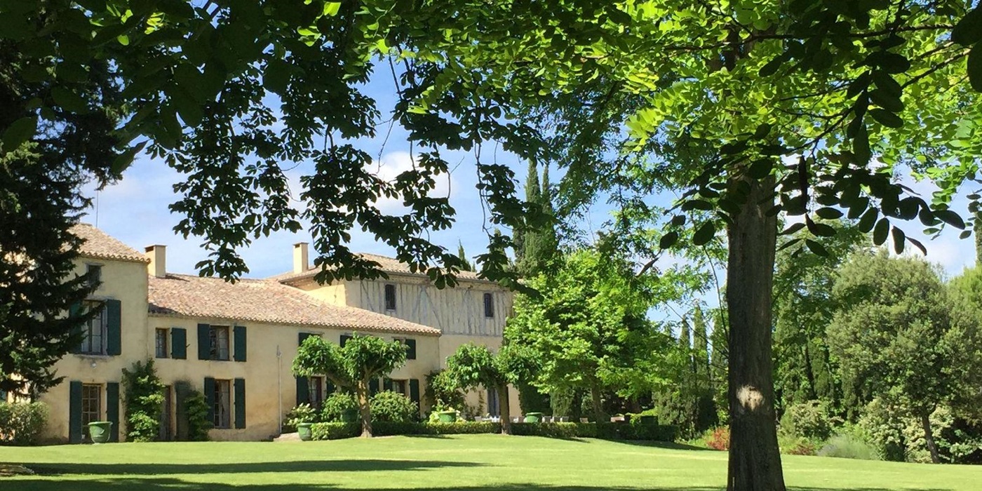 Garden with exterior at Domaine de la Hille in France