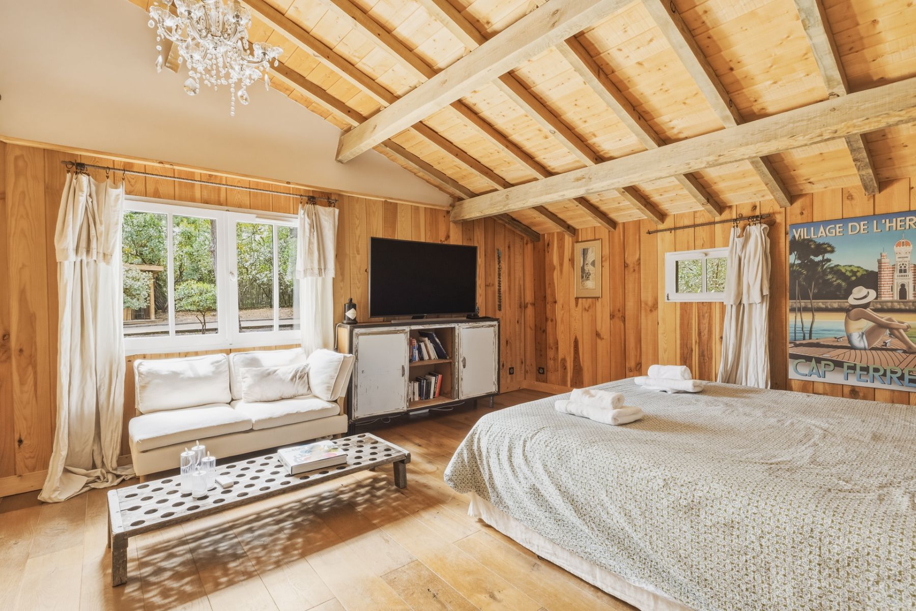 Main bedroom at Villa de L'Herbe in South West France