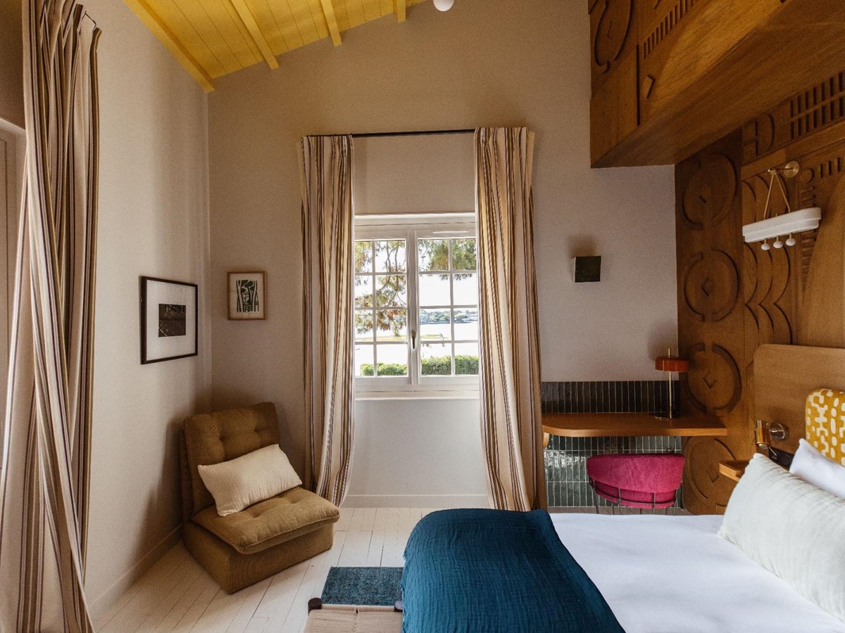 Bedroom One at Villa du Lac in South West France