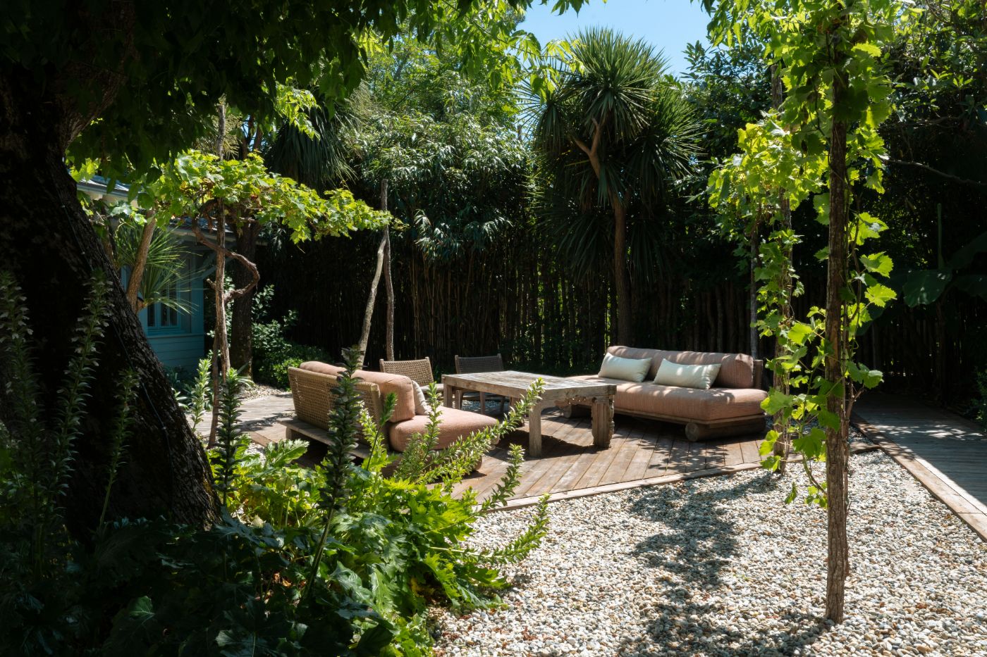 Outdoor-Living at Villa Isabelle in South West France