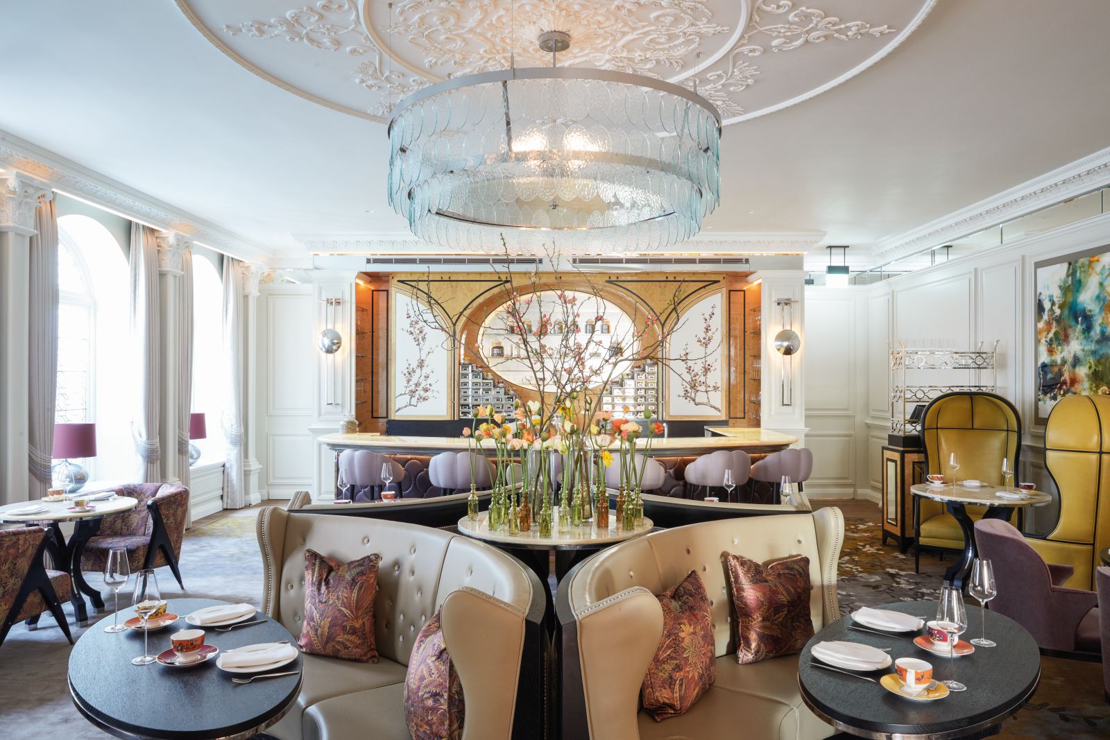 Lounge and bar at the Belmond Cadogan Hotel in London