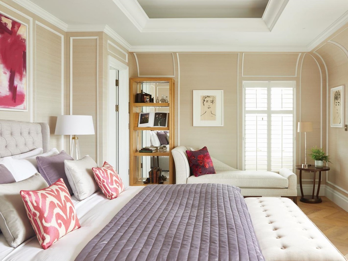 Spacious guest room at the Belmond Cadogan Hotel in London