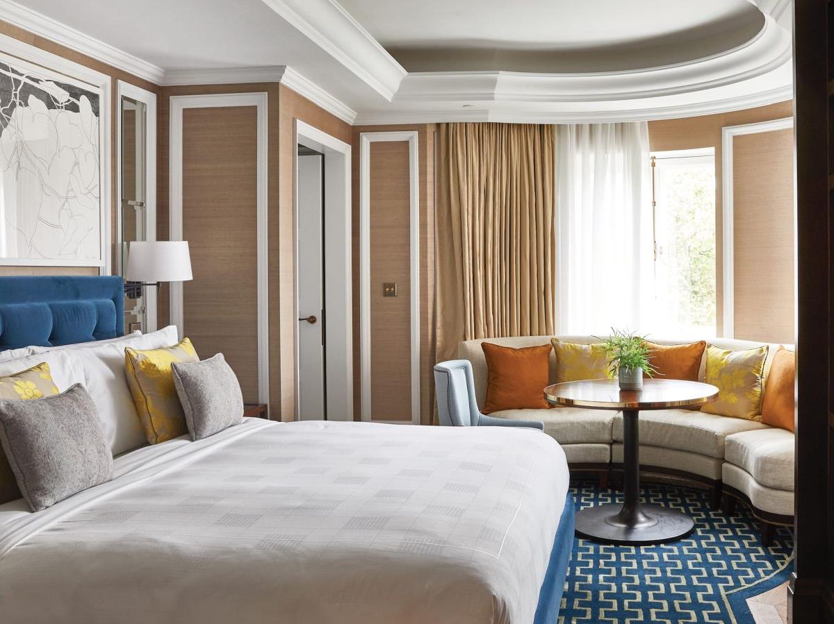Suite at the Belmond Cadogan Hotel in London