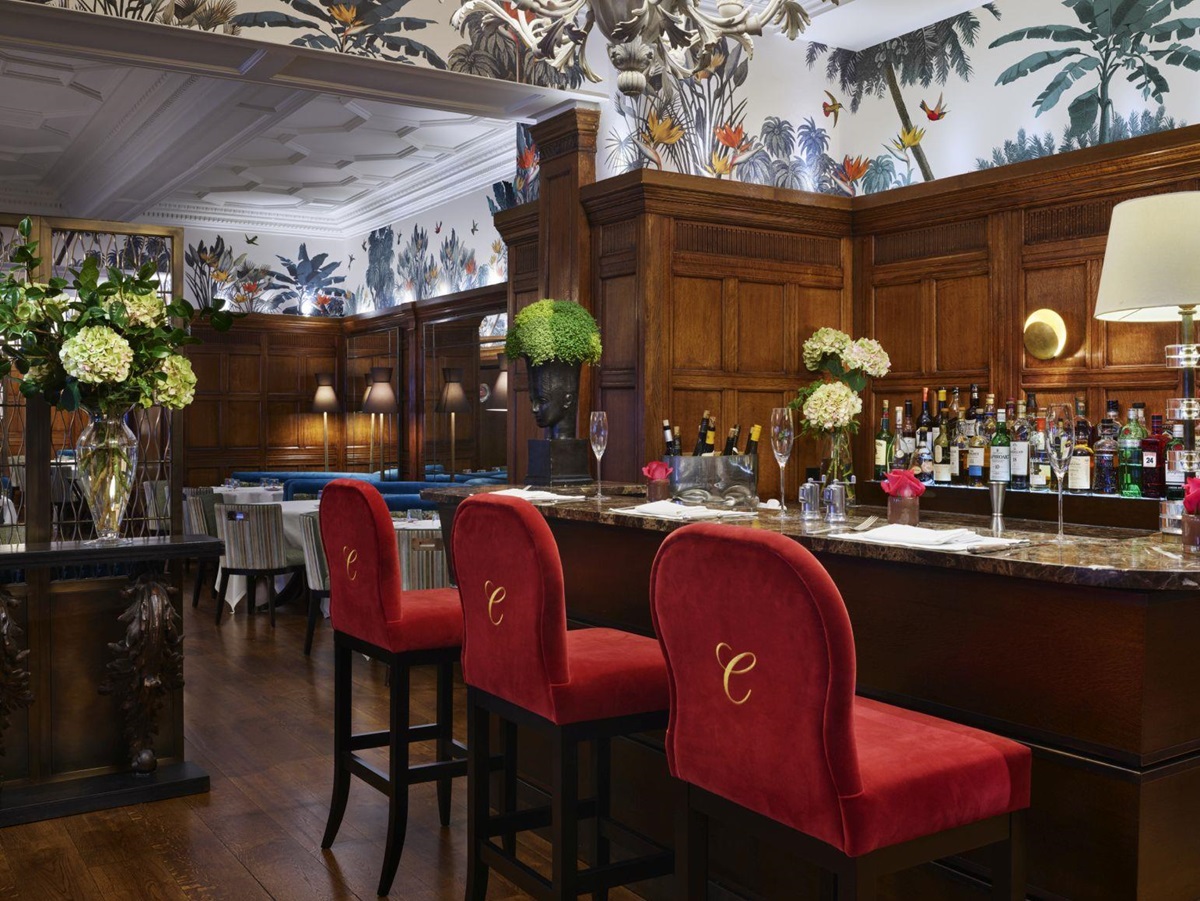 Charlie's Restaurant and bar at Brown's Hotel in London