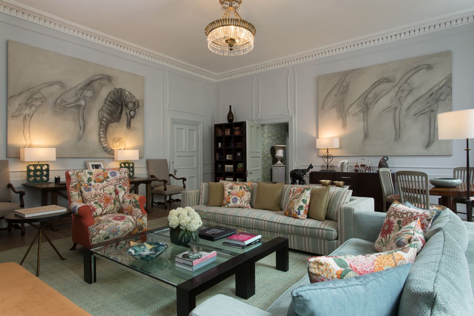 Living area of the Kipling Suite at Brown's Hotel in London