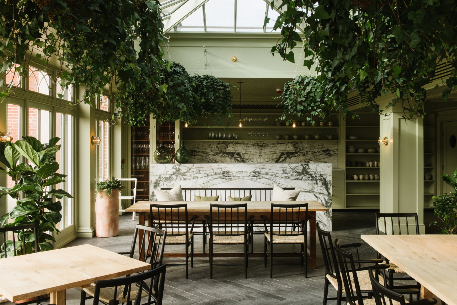 Garden dining at Heckfield Place in England
