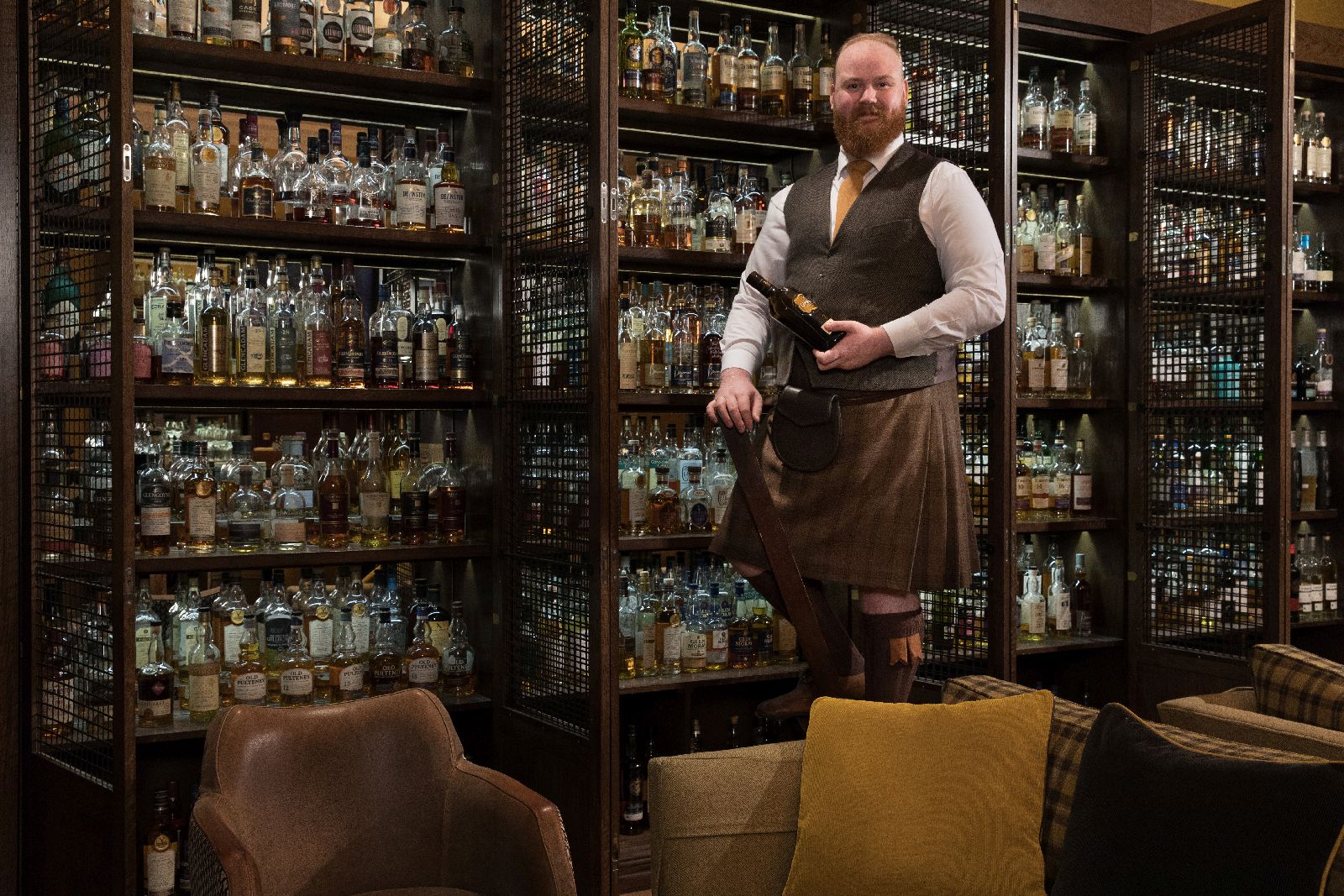 Whisky tasting in SCOTCH bar at The Balmoral Hotel Edinburgh Scotland