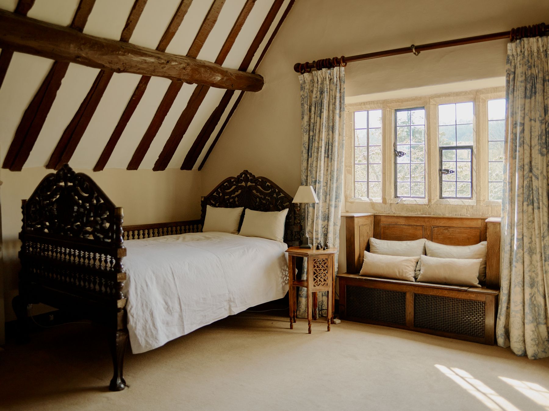 Bedroom 2 at Broadway House in the Cotswolds