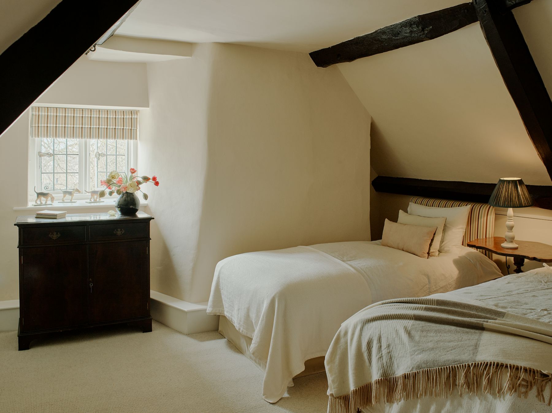 Twin Bedroom at Broadway House in the Cotswolds