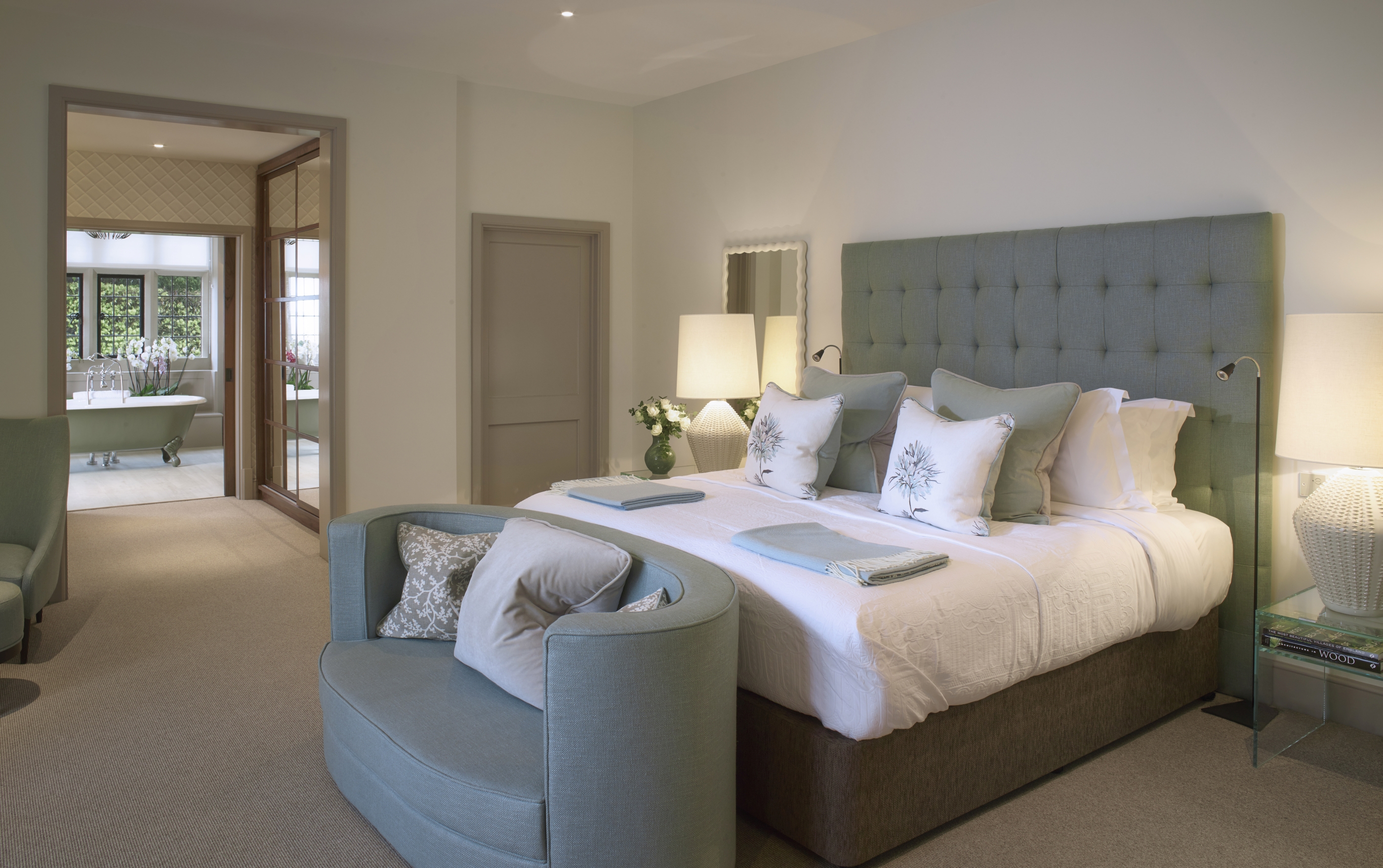 Double bedroom in Foxhill Manor, Cotswolds