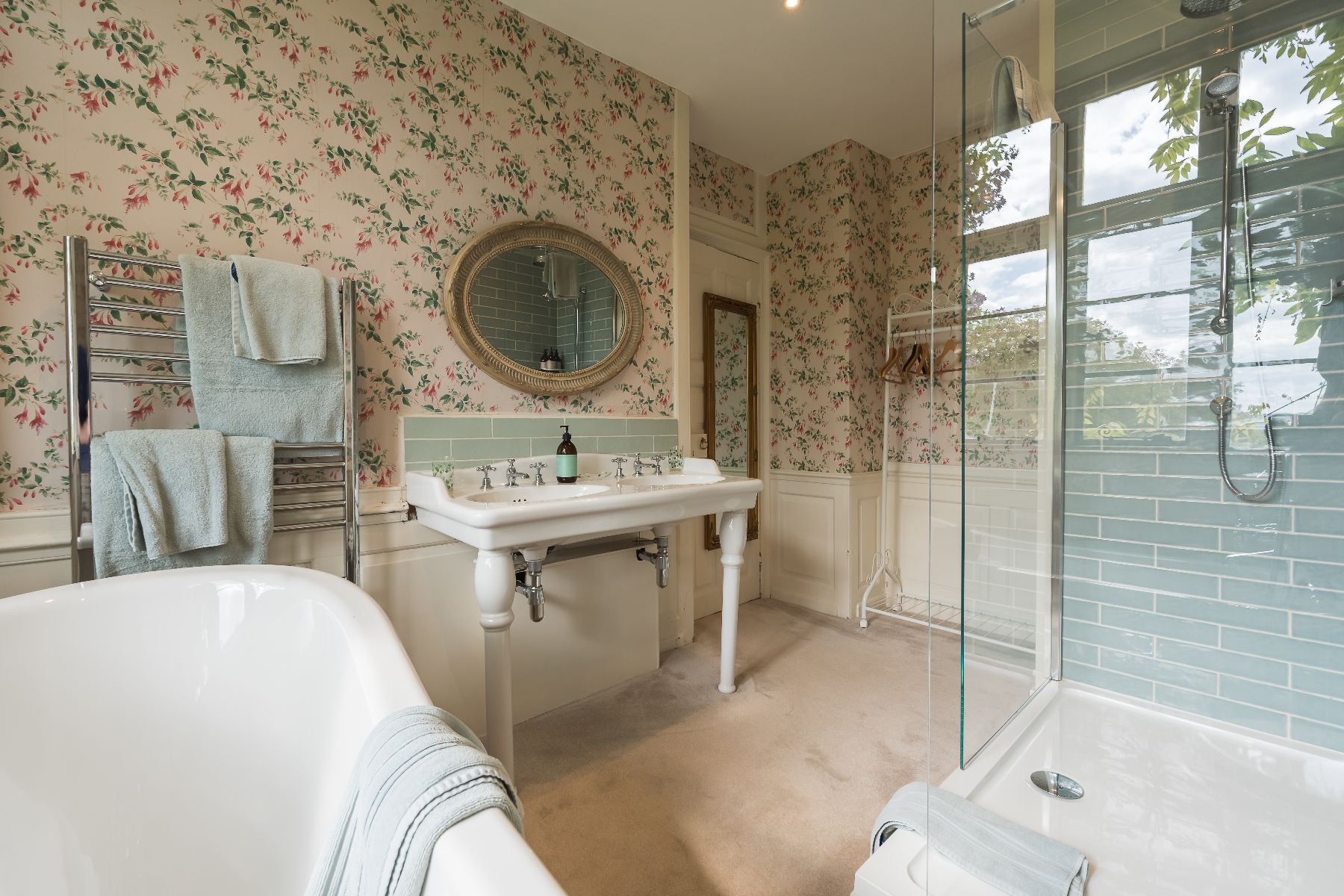 Bathroom at Ivy Manor in the Cotswolds