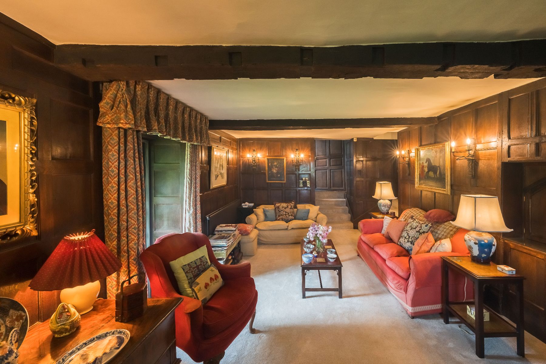 Sitting room at Ivy Manor in the Cotswolds