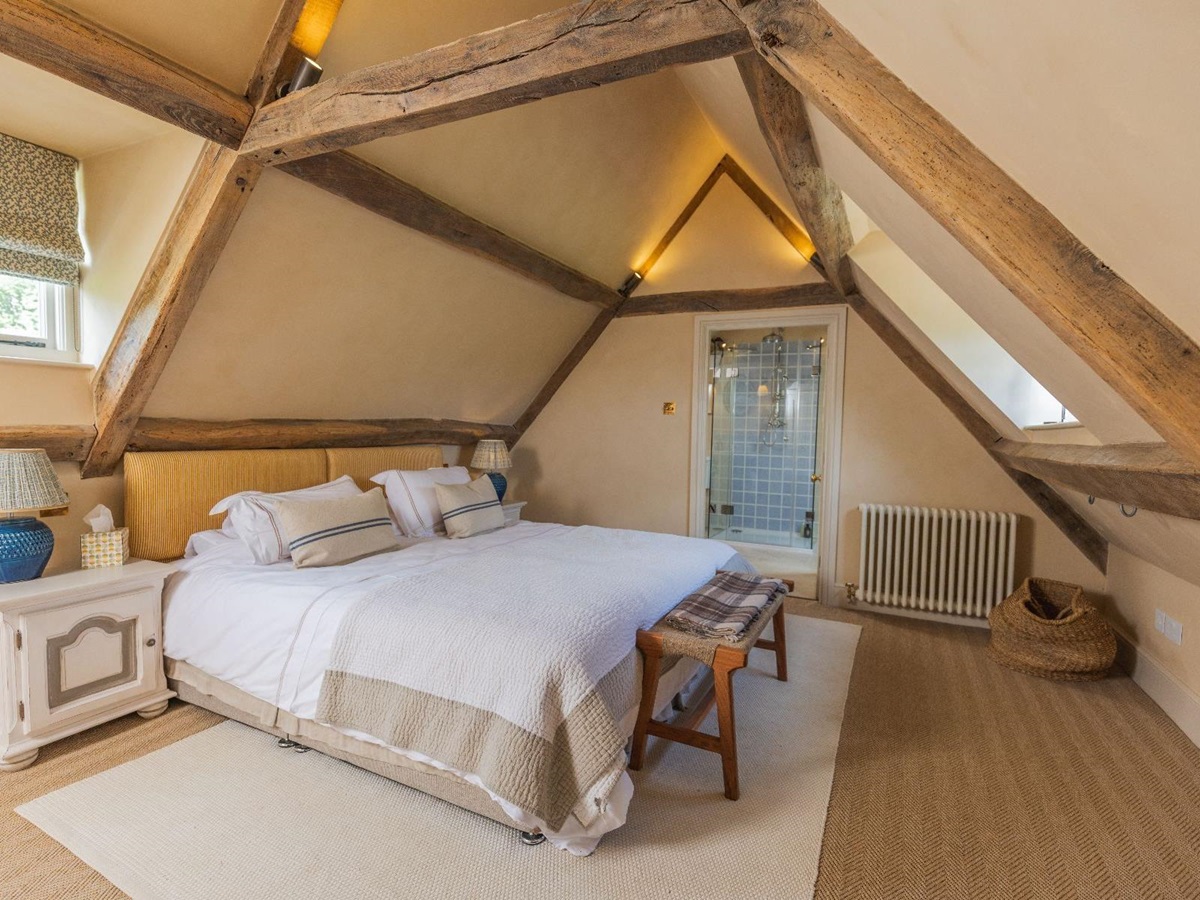Bedroom at Oddington Farm in the Cotswolds, United Kingdom
