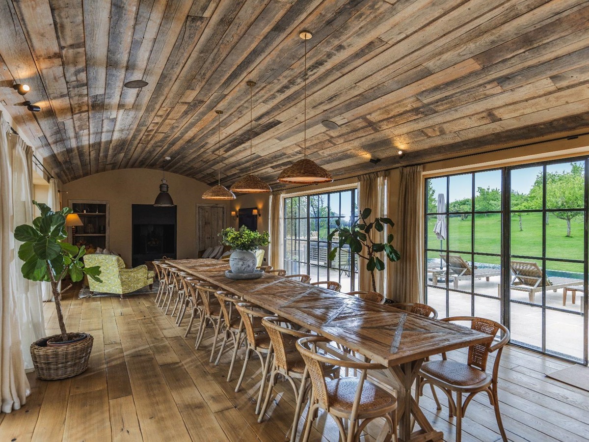 Dining room at Oddington Farm in the Cotswolds, United Kingdom