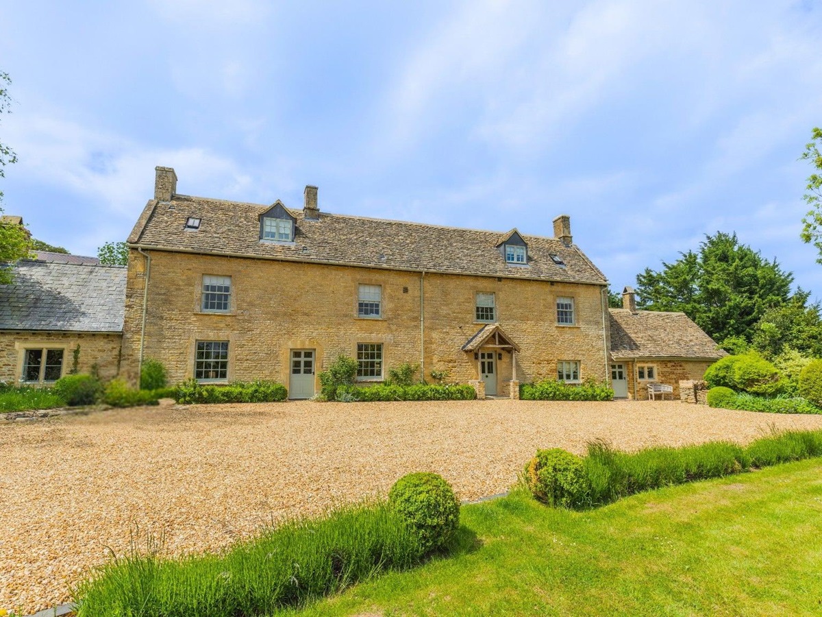 Exterior at Oddington Farm in the Cotswolds, United Kingdom