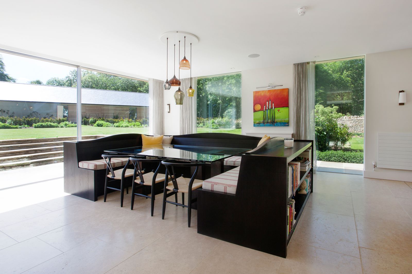 the dining table at woodstock lodge