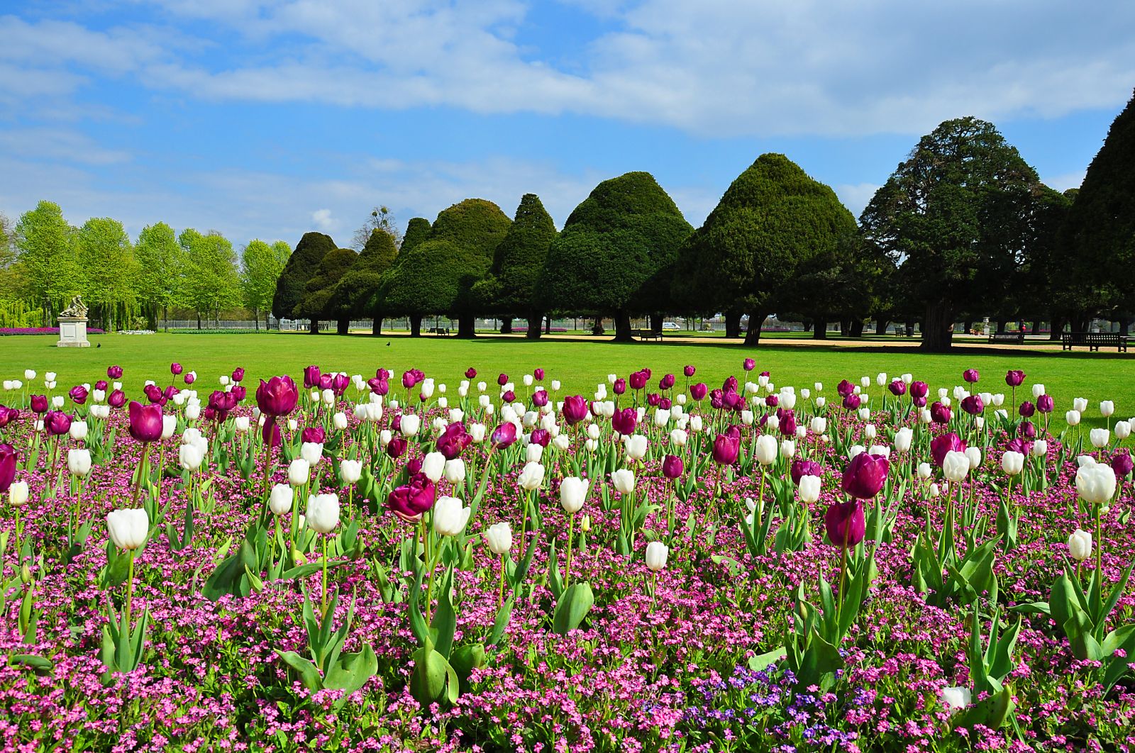 Hampton Court Gardens in London, England