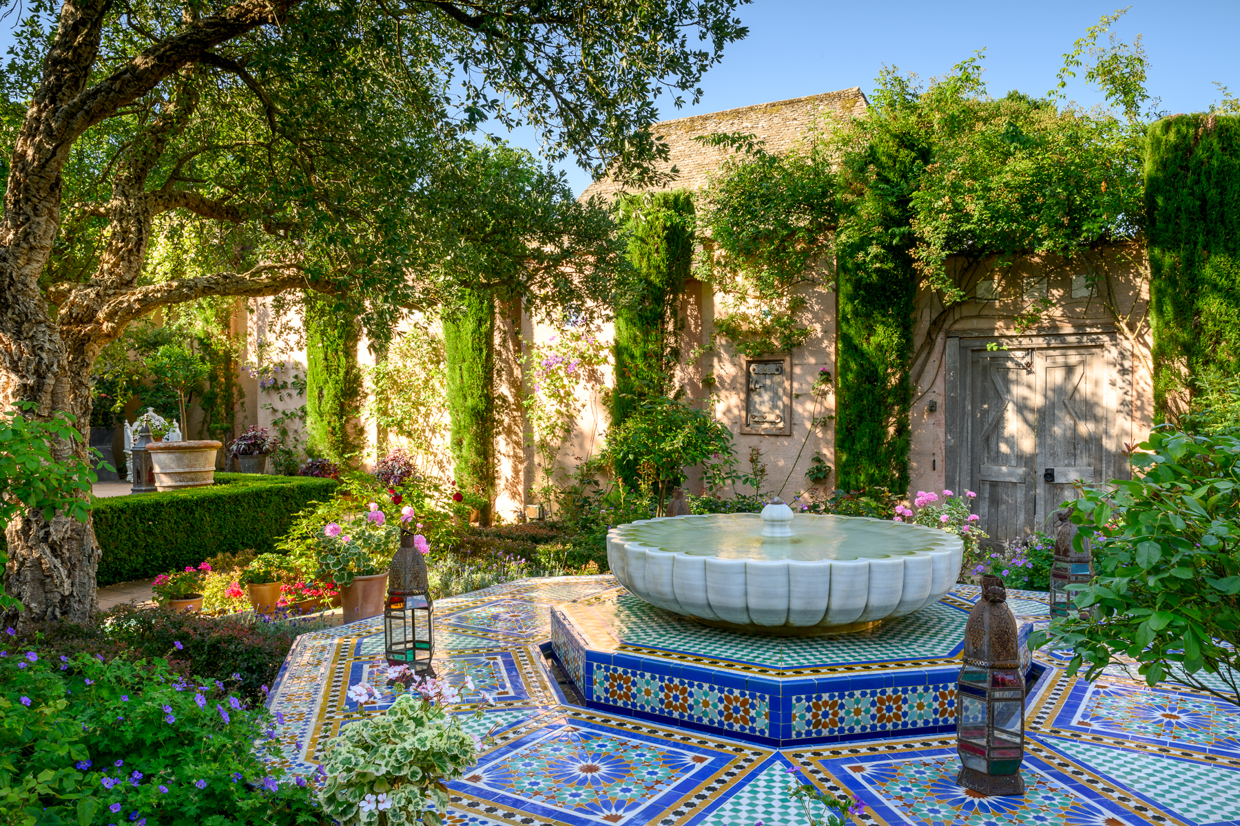 Fountain in Highgrove Gardens in the Cotswolds