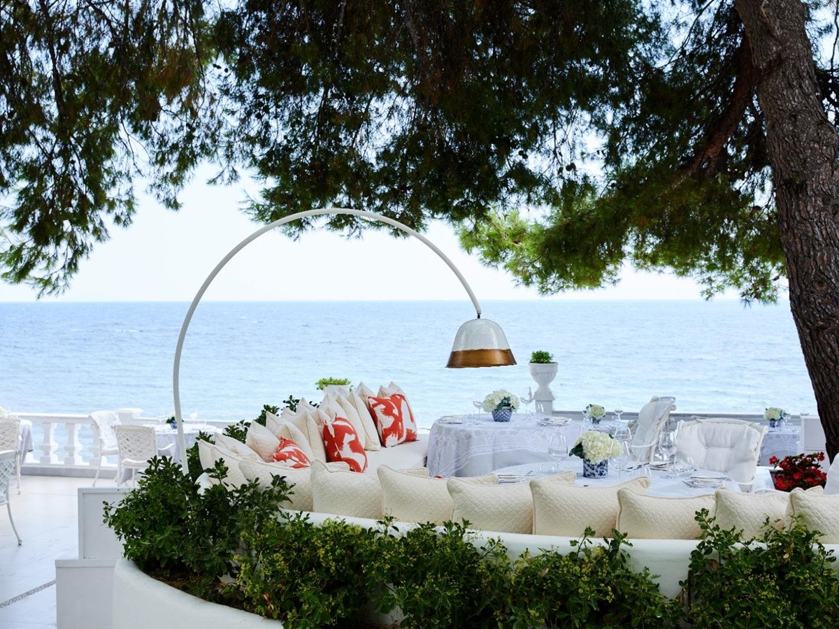 Al fresco dining at luxury resort Danai Beach in Greece