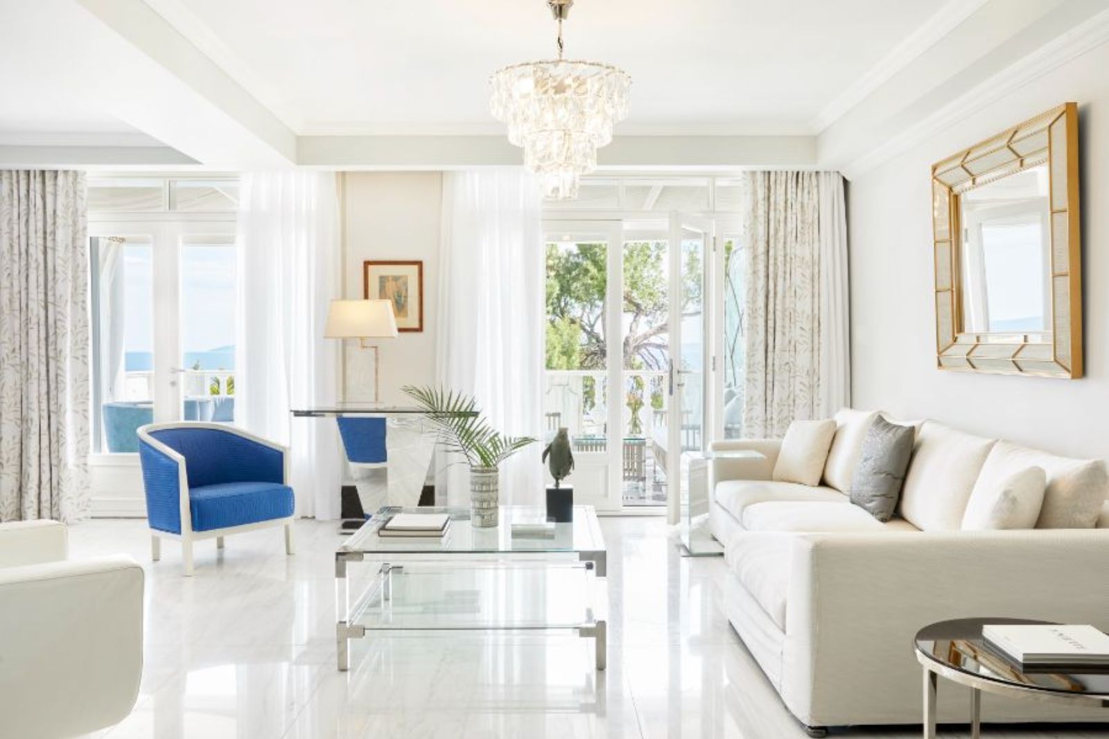 Luxury Hotel Danai Beach Suite Spacious Living Area