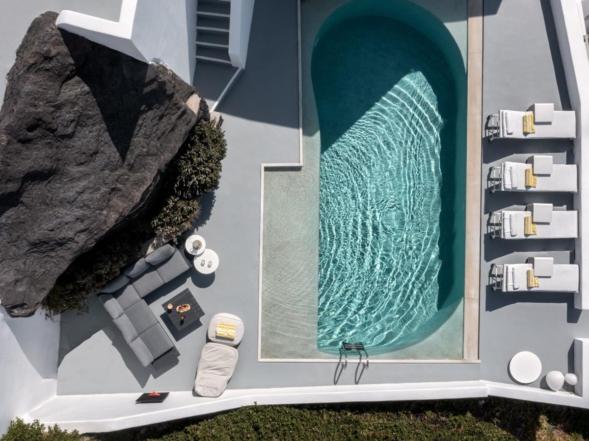 Aerial view of Grace Santorini