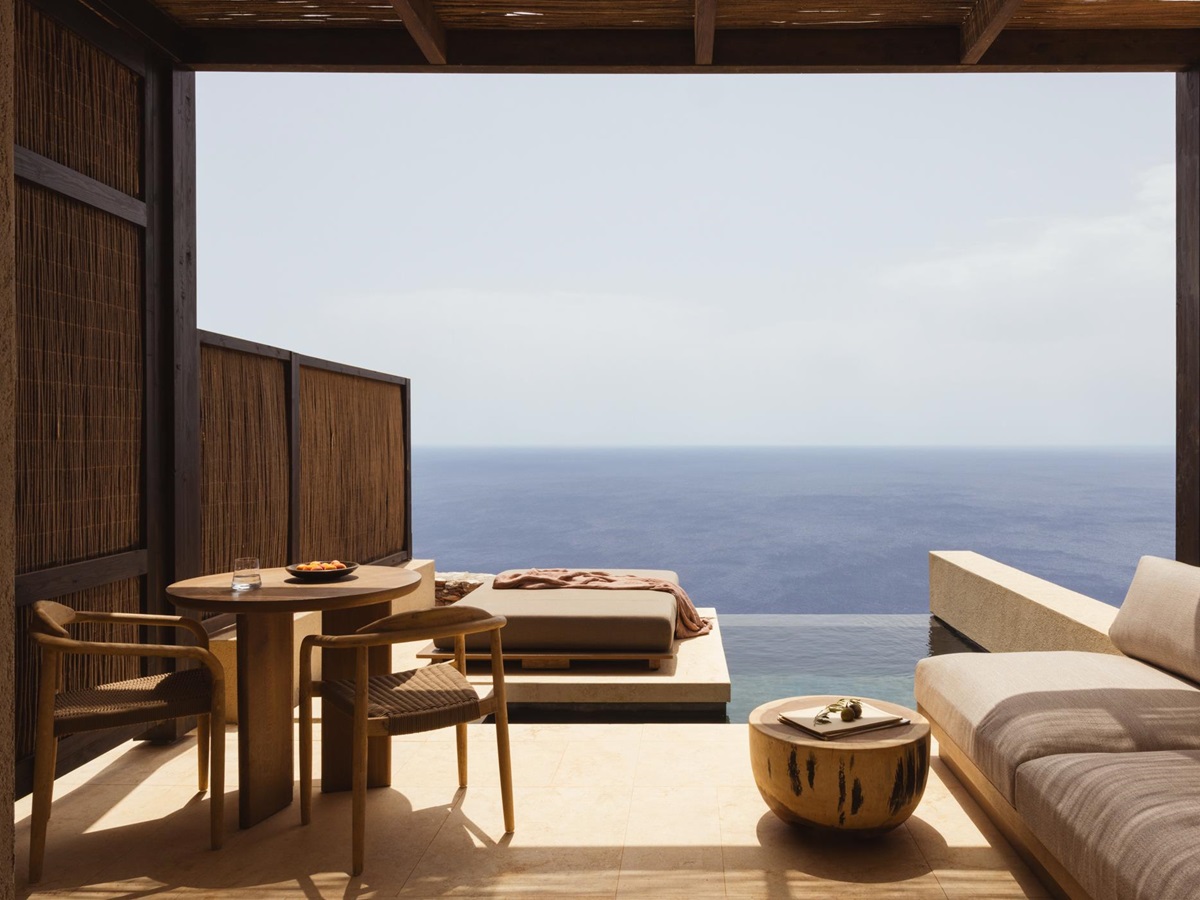 Guest suite alfresco living area at Gundari luxury resort in Greece
