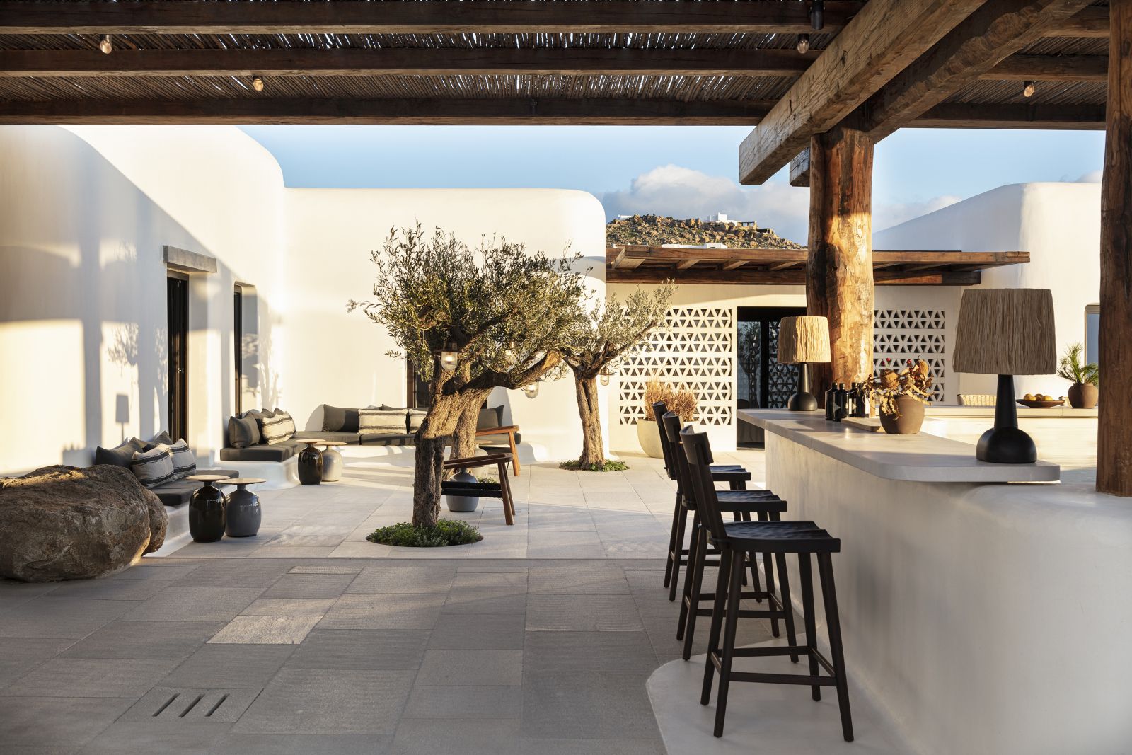 The bar at Kalesma Mykonos