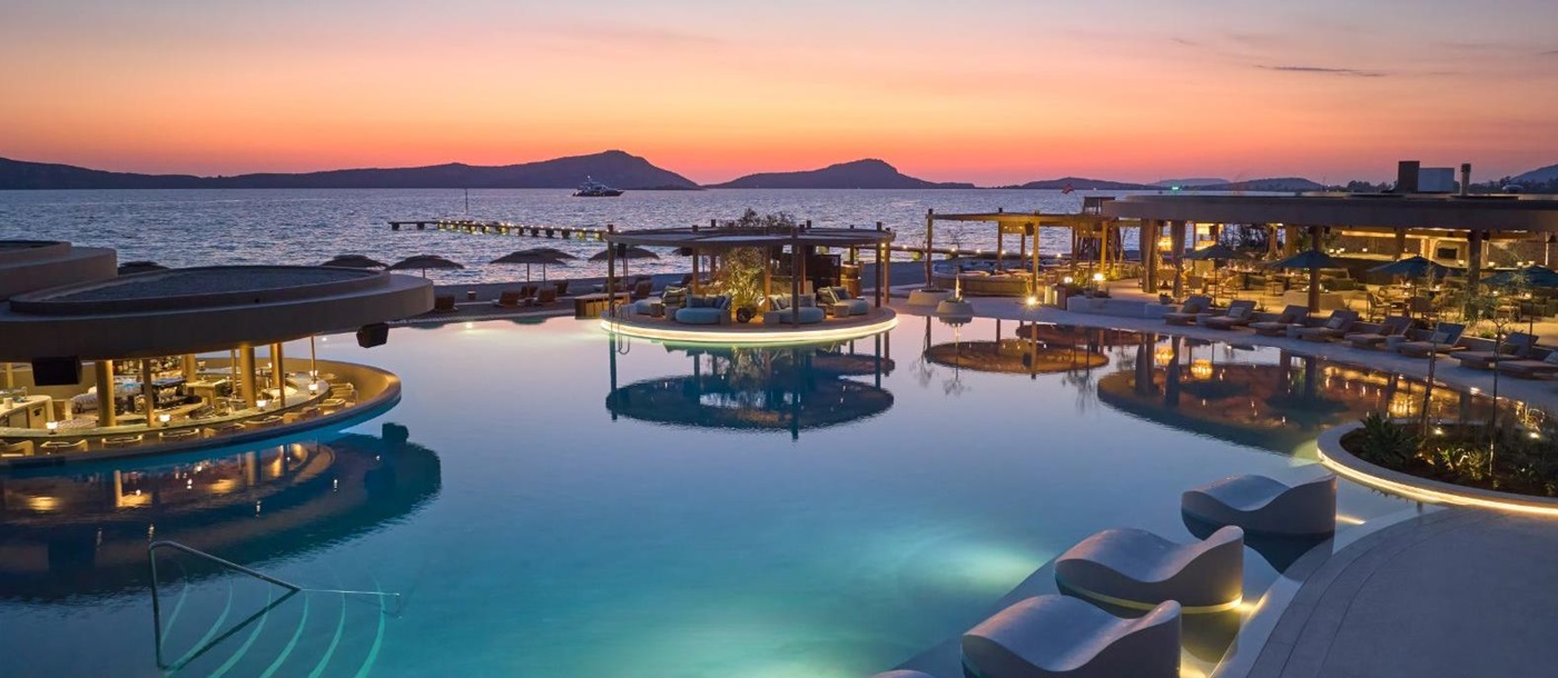 The pool at the Mandarin Oriental Costa Navarino resort at sunset