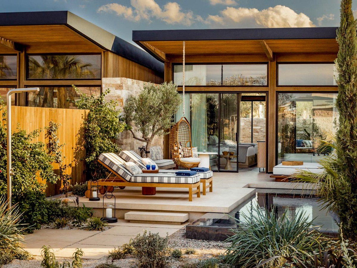 Exterior view of a guest bungalow at One&Only Aesthesis in Athens