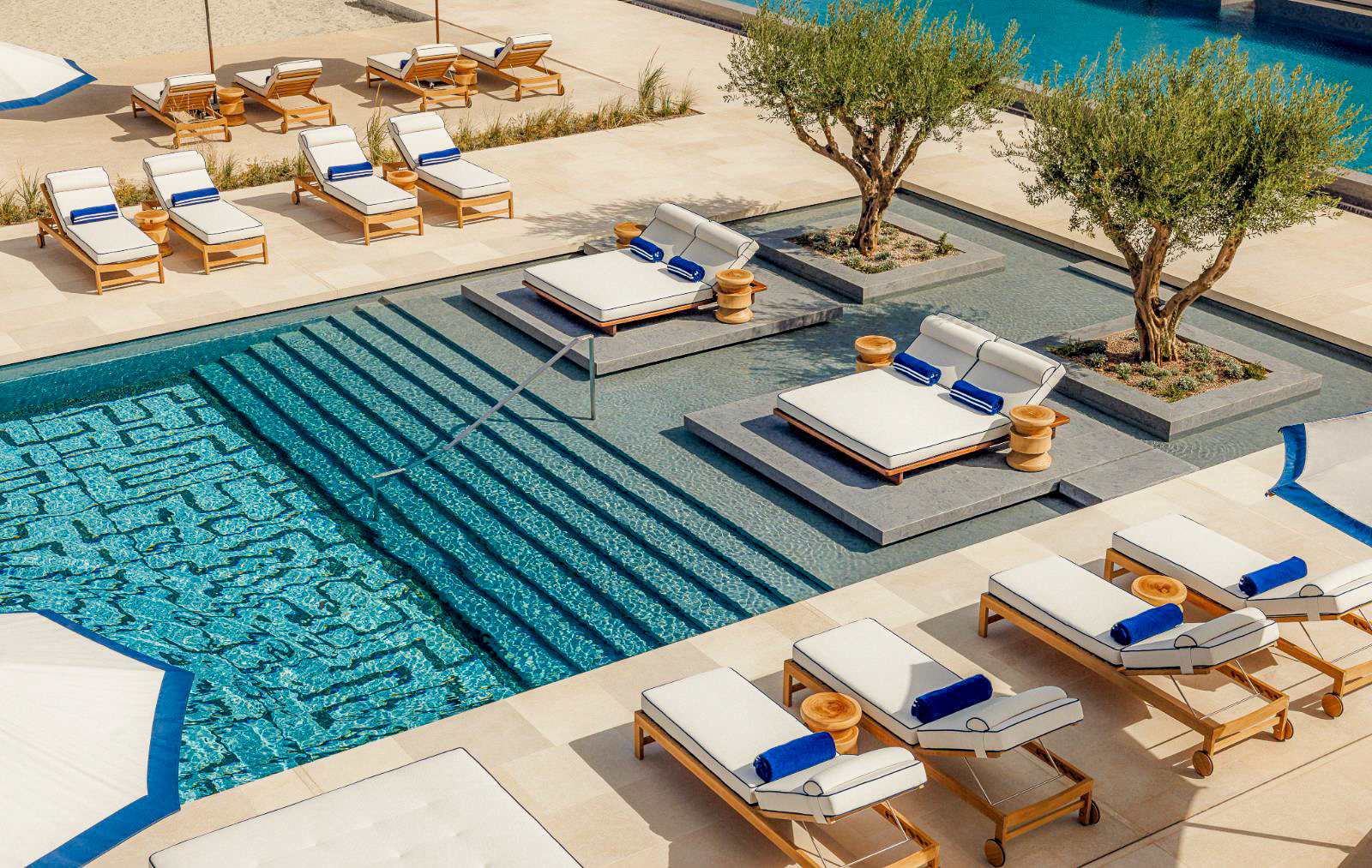 Aerial view of the swimming pool at One&Only Aesthesis