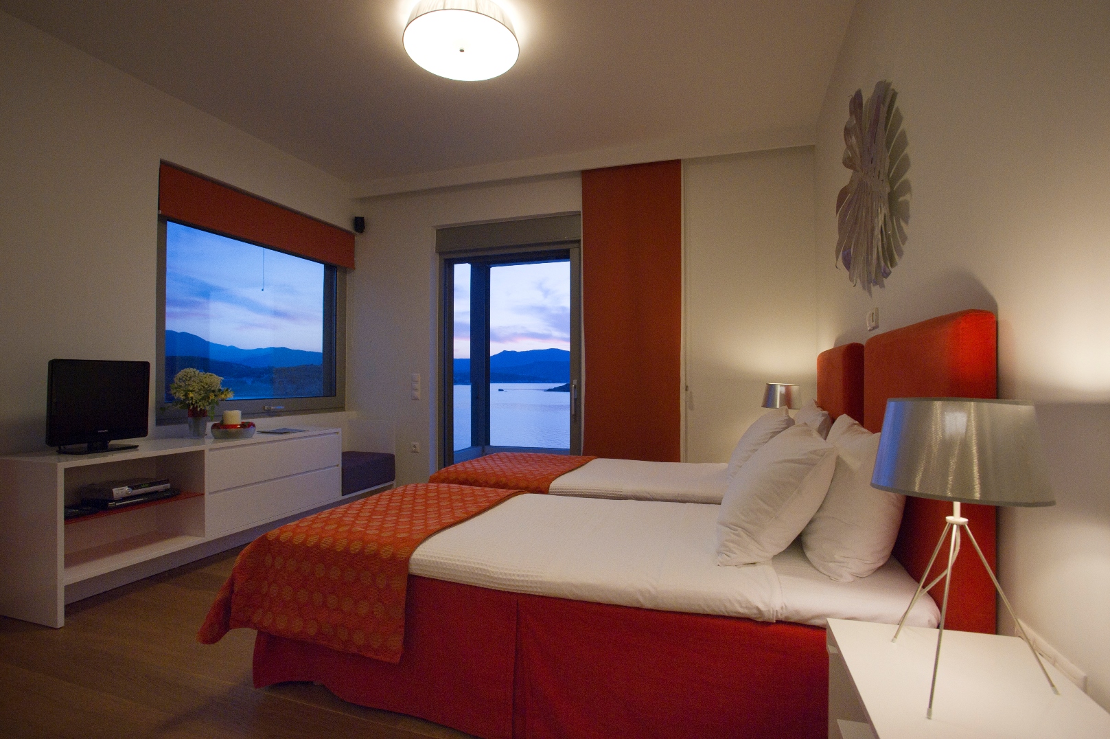 Twin bedroom at Almyra Residence