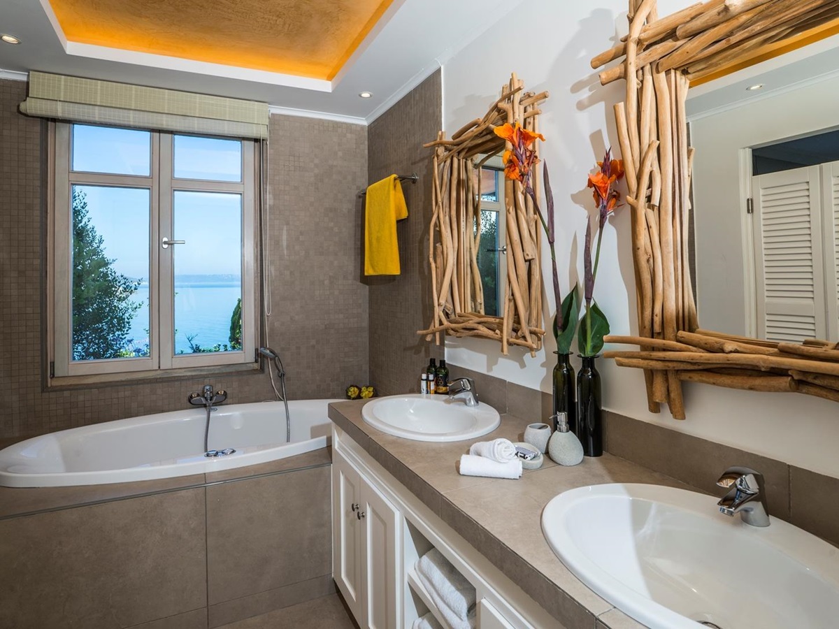A bathroom at Ammos