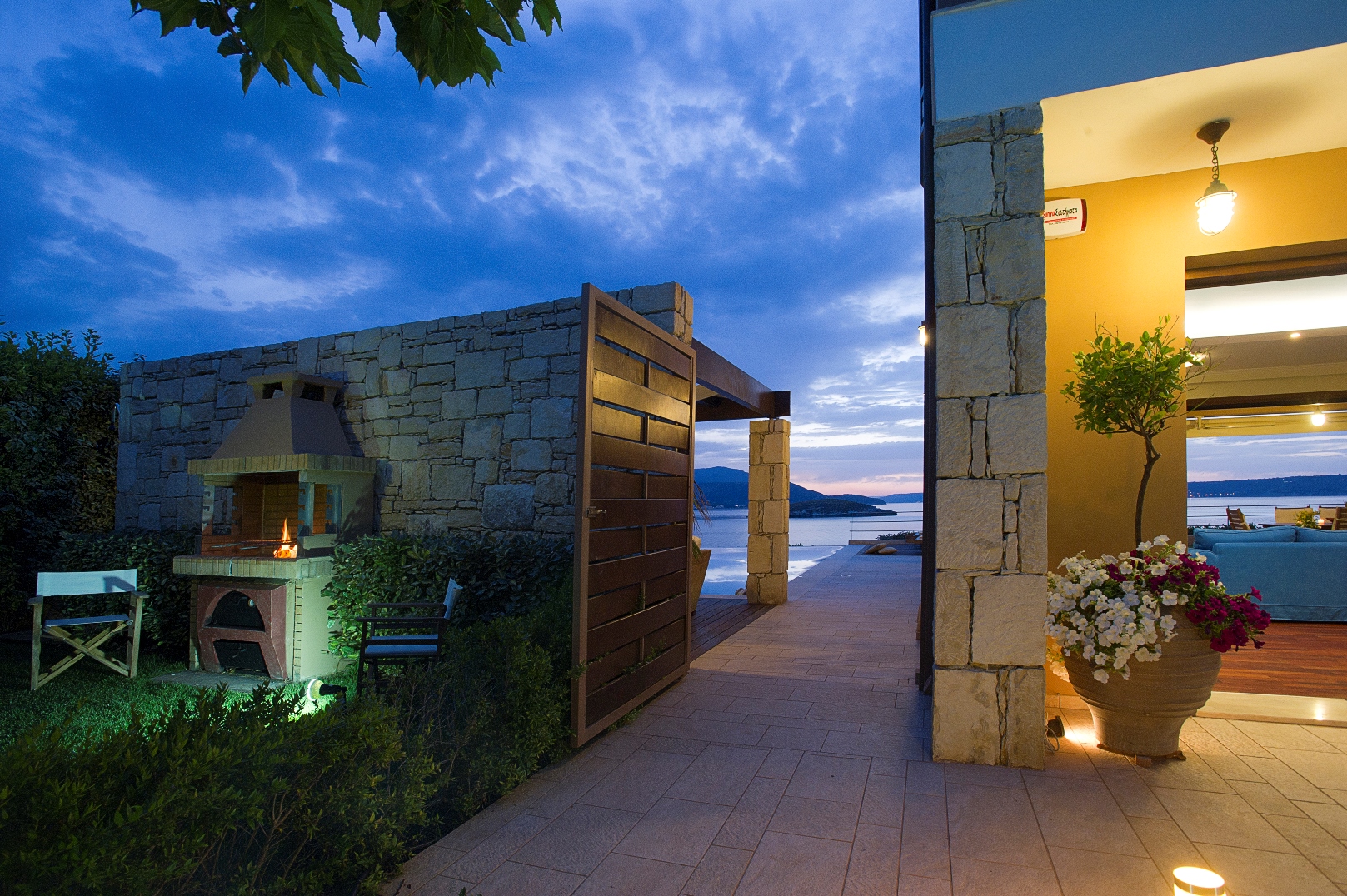 Barbecue at Villa Anemos