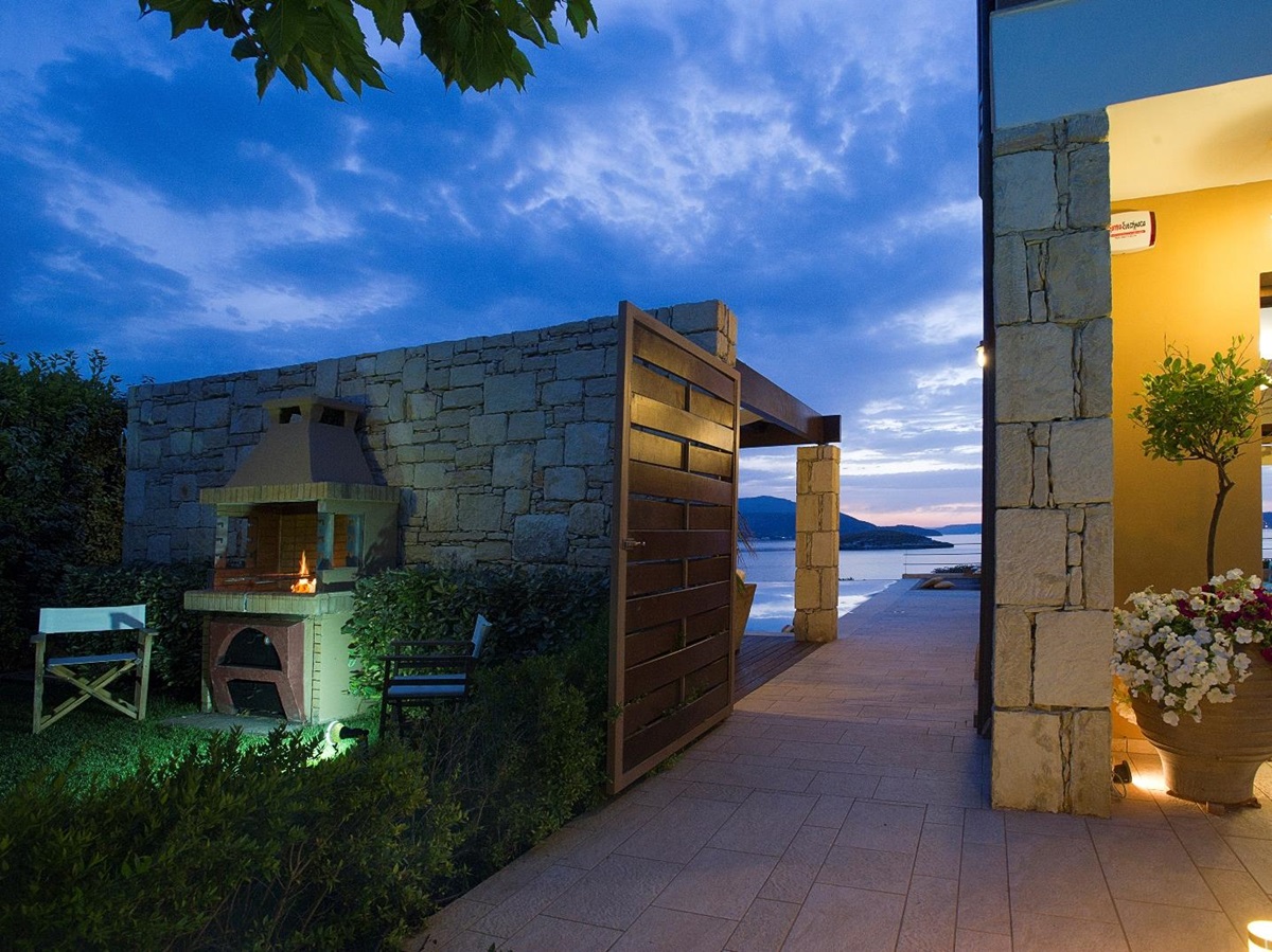 Barbecue at Villa Anemos