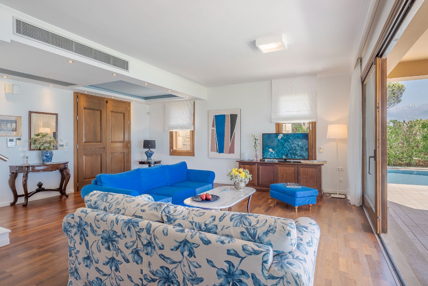 Living room at Villa Anemos