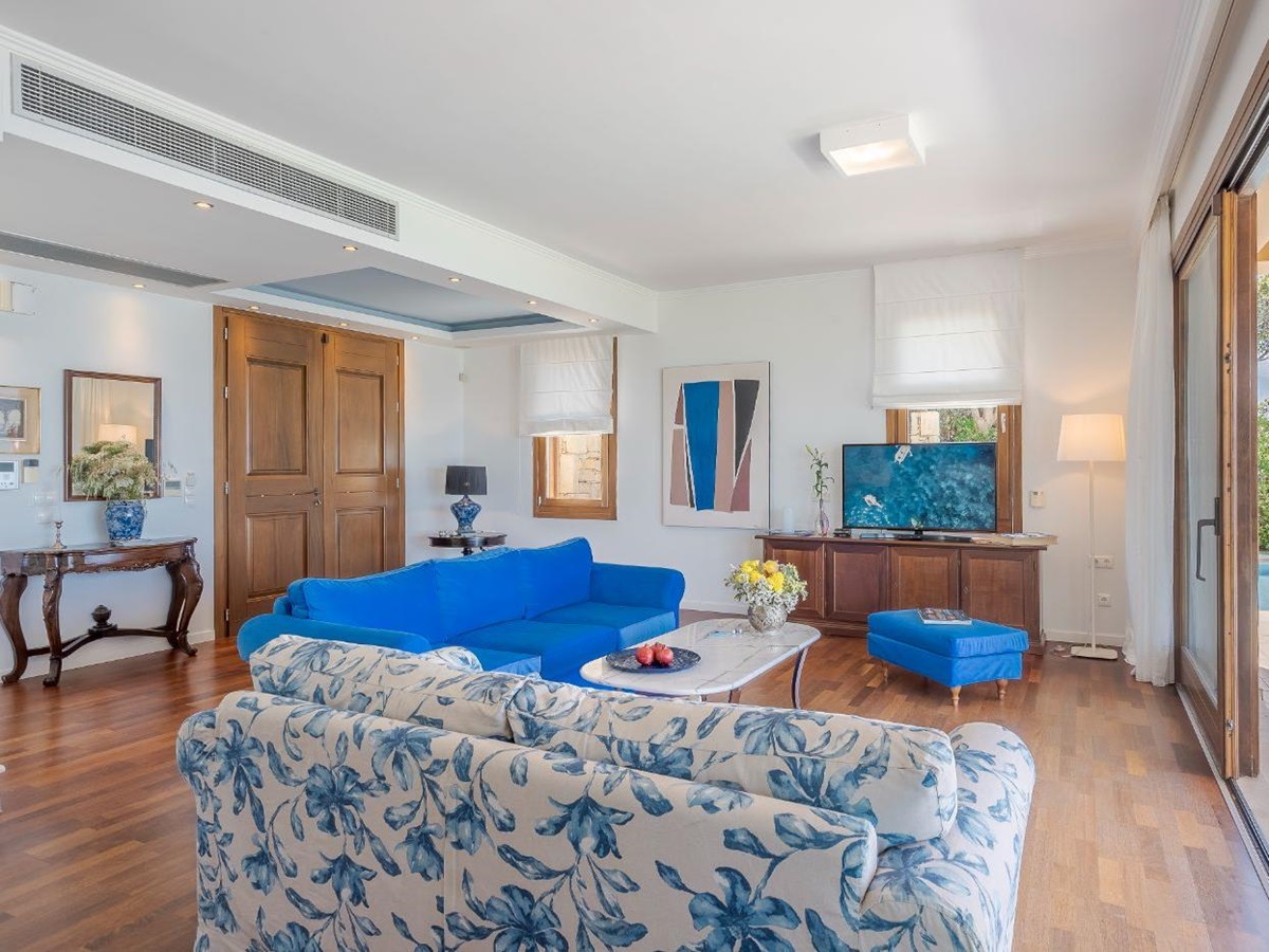 Living room at Villa Anemos